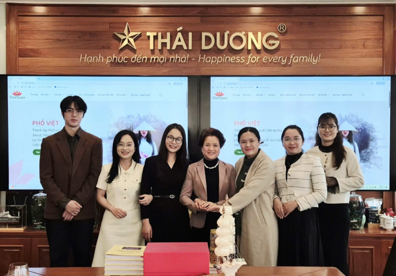 Phố Việt làm việc với Công ty Cổ phần Sao Thái Dương