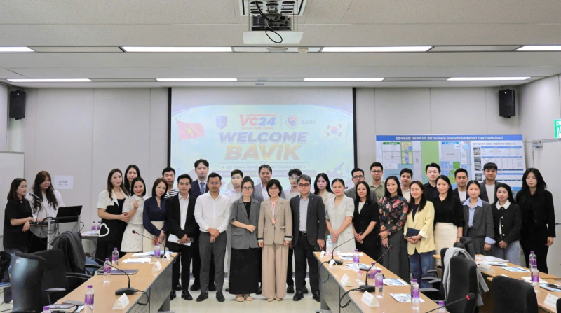 Image Viettowns tham dự tọa đàm cùng hải quan Hàn Quốc & tham quan hệ thống kho bãi Logistics tại Incheon